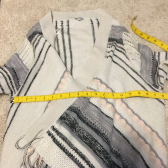 Neutral Cream, Grey, Black and Pink Arizonian Bohemian Tasseled Shawl - Picture 10 of 13